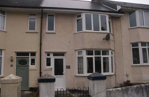 DALE GARDENS, MUTLEY, PLYMOUTH, DEVON, PL4 6PY