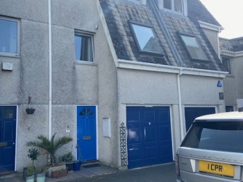 3 Sutton Mews, Mariners Court, Plymouth PL4 0BU